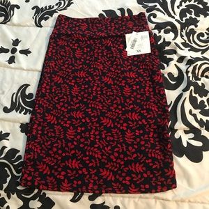 XS Lularoe Cassie